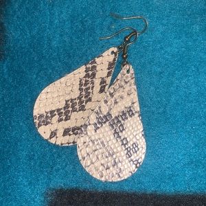 Handmade tan/grey snake skin teardrop earrings